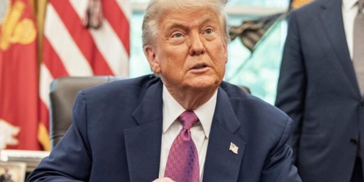 RI Tetap Kena Tarif 32% dari Trump Meski Tawarkan Investasi Rp 547 Triliun